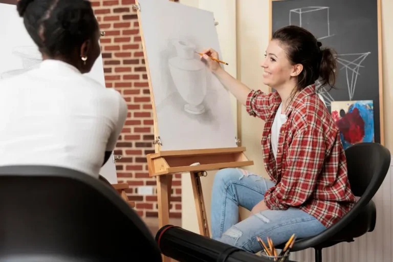 What Happens in an Art Therapy Session